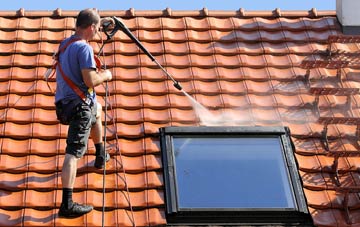 roof cleaning Ellingham